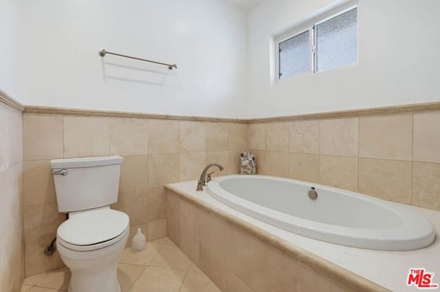 991 Montgomery Court, Thousand Oaks, CA 91360