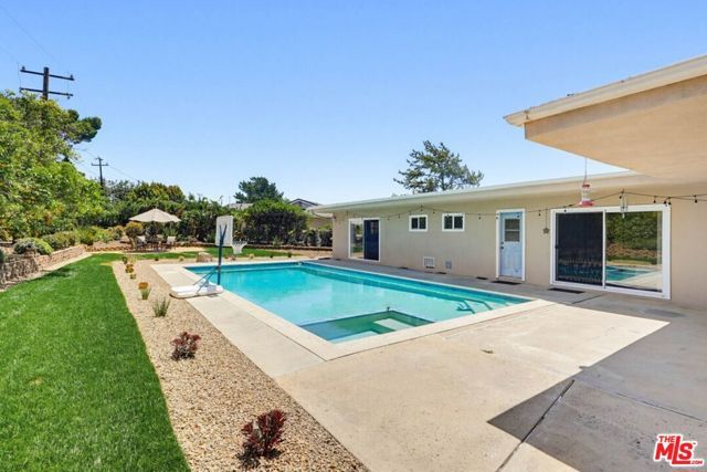 991 Montgomery Court, Thousand Oaks, CA 91360