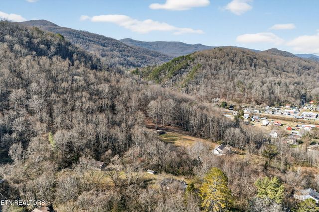 Butcher Lane, Rocky Top, TN 37769