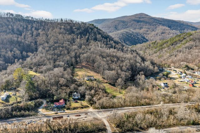 Butcher Lane, Rocky Top, TN 37769