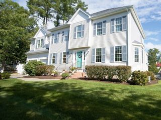 8 Kasmira Way, Attleboro, MA 02703