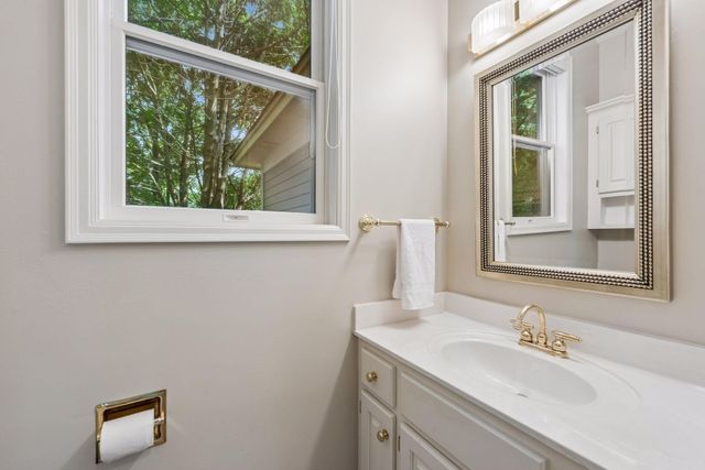 823 Hidden Meadow Trail, Eagan, MN 55123