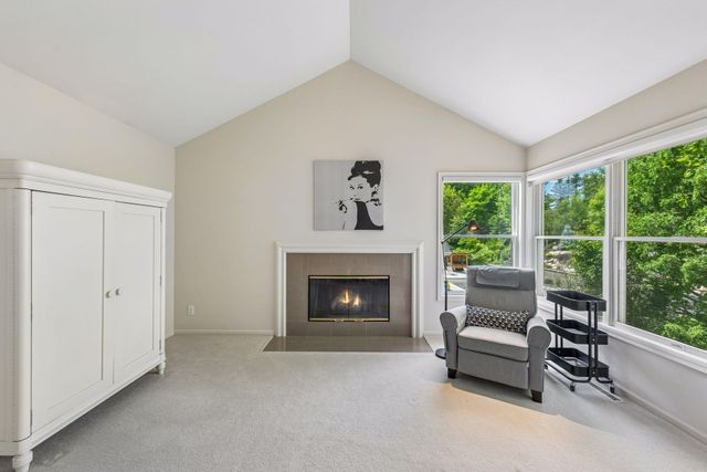 823 Hidden Meadow Trail, Eagan, MN 55123