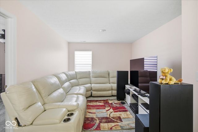 1198 Supernova Drive, Franklin, IN 46131