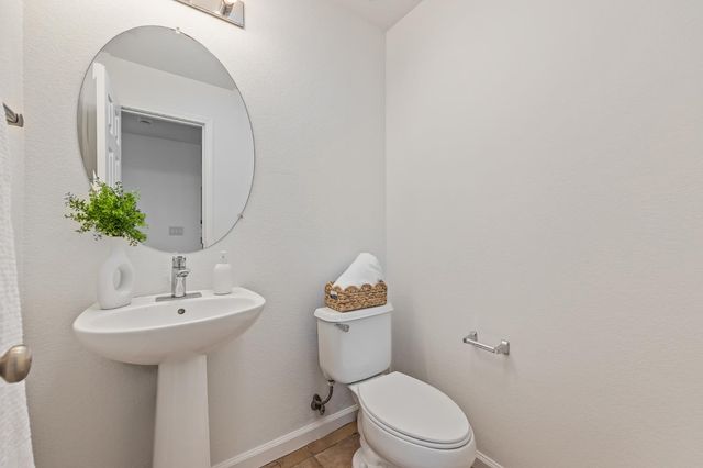 1808 Rancho Encantado Court, Modesto, CA 95358