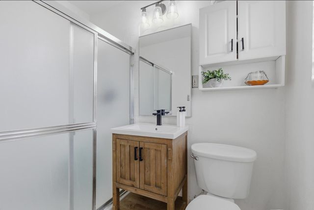 7508 18th St, Sacramento, CA 95822