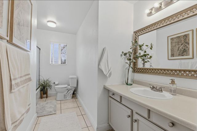 7508 18th St, Sacramento, CA 95822