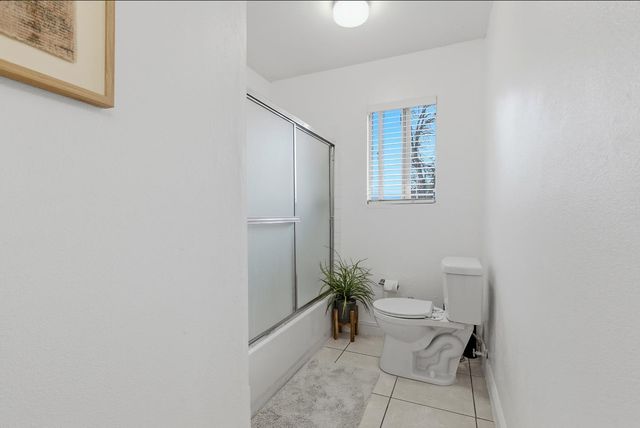 7508 18th St, Sacramento, CA 95822