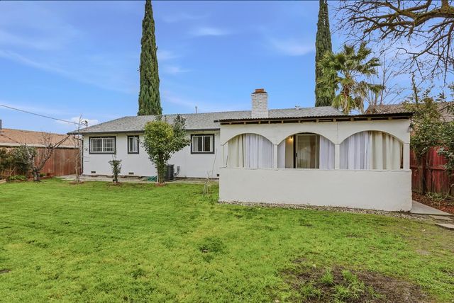 7508 18th St, Sacramento, CA 95822