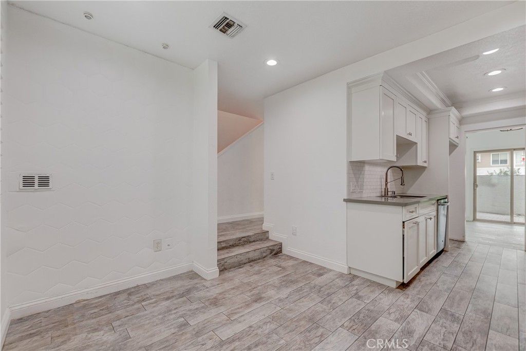 12585 Cluster Pines Road, Garden Grove, CA 92845 — photo 4