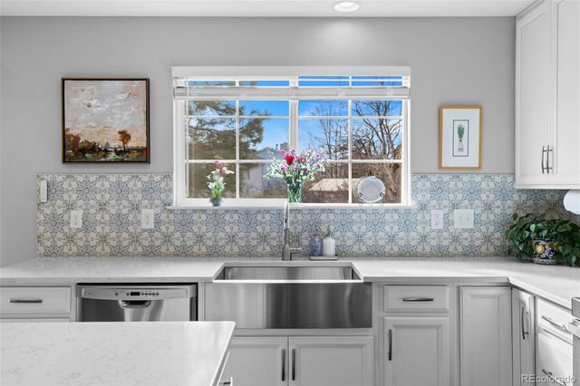 16348 E Phillips Lane, Englewood, CO 80112