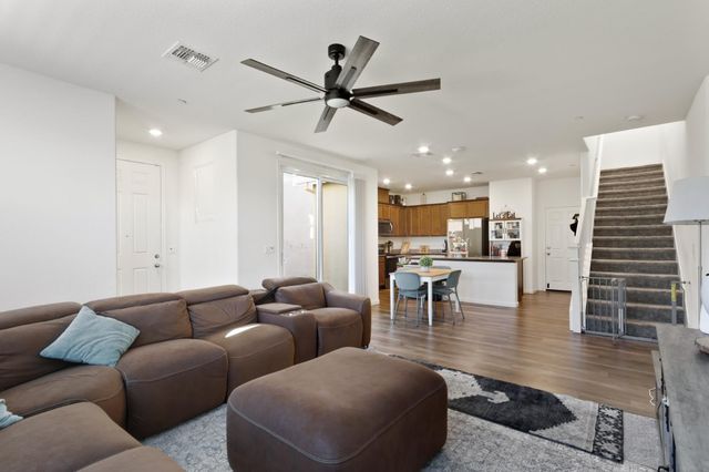 7885 Paseo De Mulch, Citrus Heights, CA 95610