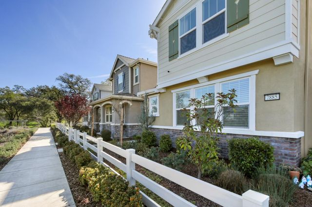 7885 Paseo De Mulch, Citrus Heights, CA 95610