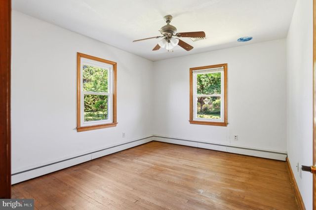 25750 COLLINS AVE, Chestertown, MD 21620