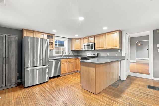 581 Lathrop Street, Columbus, OH 43206