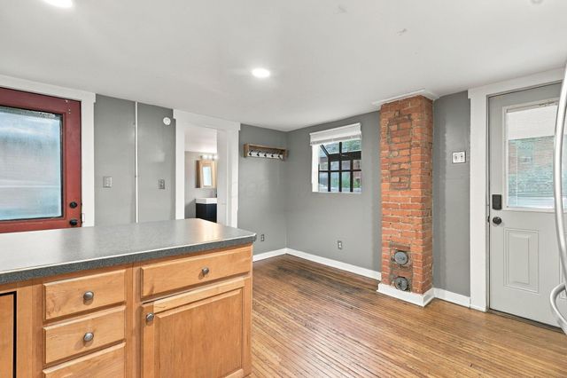 581 Lathrop Street, Columbus, OH 43206
