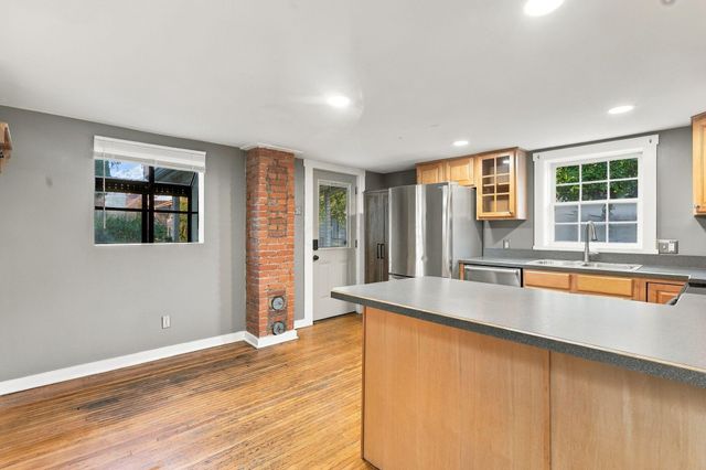 581 Lathrop Street, Columbus, OH 43206