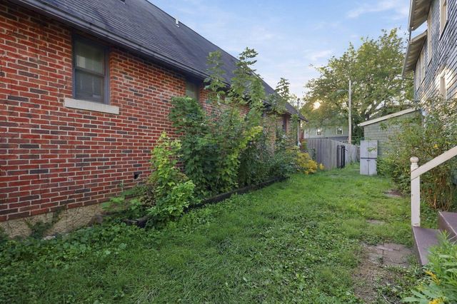 581 Lathrop Street, Columbus, OH 43206