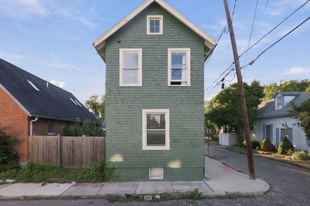 581 Lathrop Street, Columbus, OH 43206