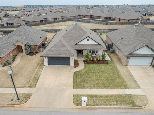 18600 Winamack Road, Edmond, OK 73012