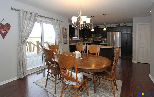 1025 Cyprus Boulevard, Hickman, NE 68372