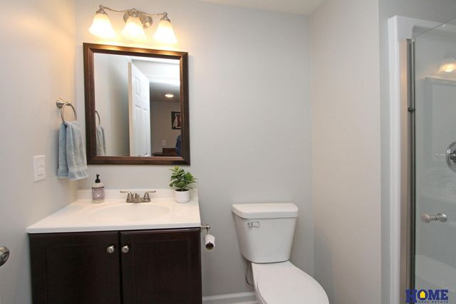 1025 Cyprus Boulevard, Hickman, NE 68372