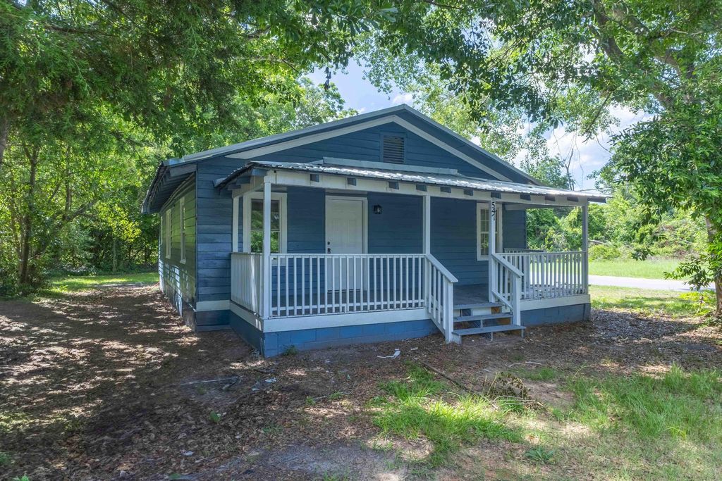 547 Horry Street NE, Aiken, SC 29801