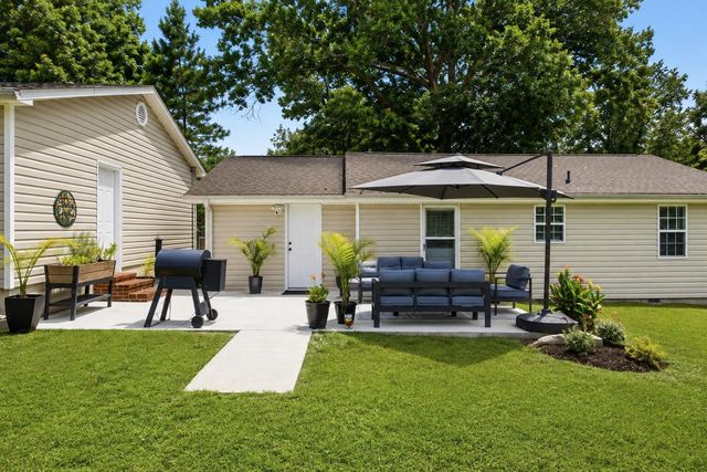8311 Igou Gap Road, Chattanooga, TN 37421