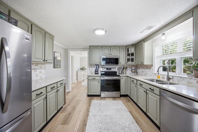 8311 Igou Gap Road, Chattanooga, TN 37421
