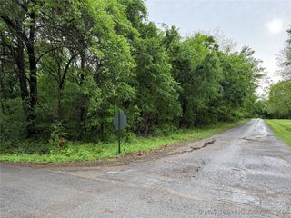 1 Navajo, Chouteau, OK 74337