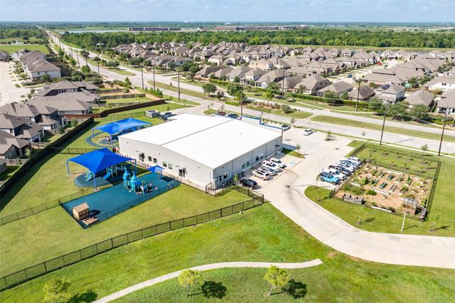 3539 Whitman Drive, Iowa Colony, TX 77583
