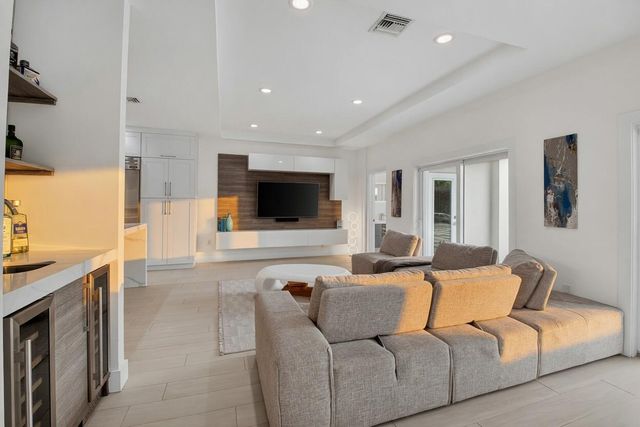 1044 NW 6th Drive, Boca Raton, FL 33486