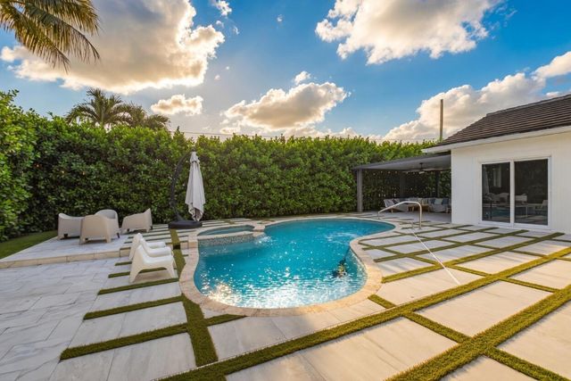1044 NW 6th Drive, Boca Raton, FL 33486
