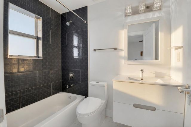 1044 NW 6th Drive, Boca Raton, FL 33486