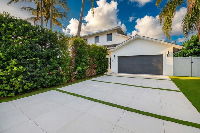 1044 NW 6th Drive, Boca Raton, FL 33486