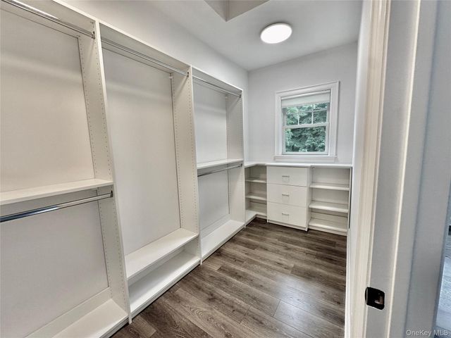585 Main St 1A, Armonk, NY 10504
