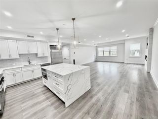 585 Main St 1A, Armonk, NY 10504