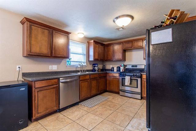 1617 Serenade Drive, Oklahoma City, OK 73130