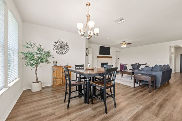 120 Croft Court, Decatur, TX 76234