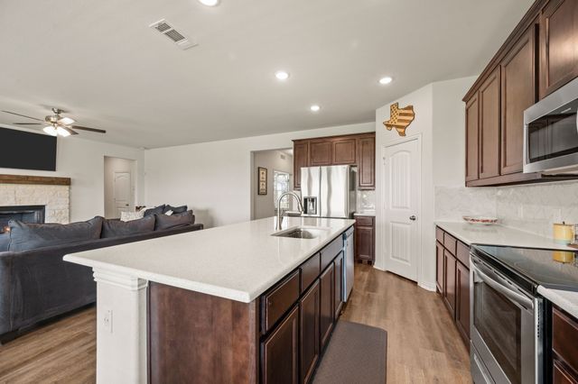 120 Croft Court, Decatur, TX 76234