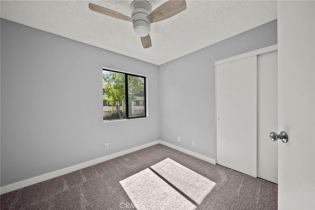 Image 13 of property listing at 27949 Tyler 355, Canyon Country, CA 91387