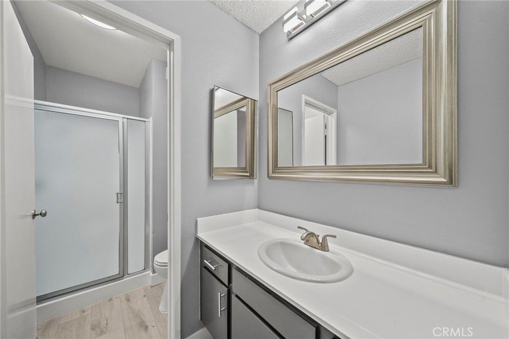 Image 15 of property listing at 27949 Tyler 355, Canyon Country, CA 91387