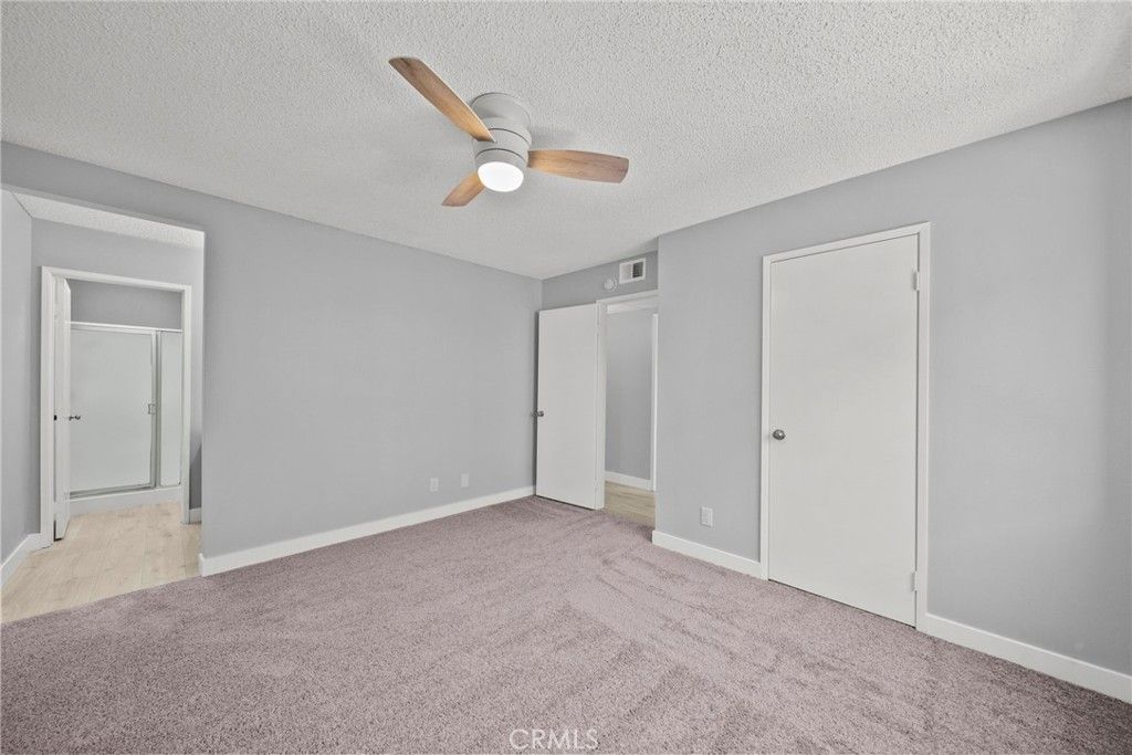 Image 9 of property listing at 27949 Tyler 355, Canyon Country, CA 91387