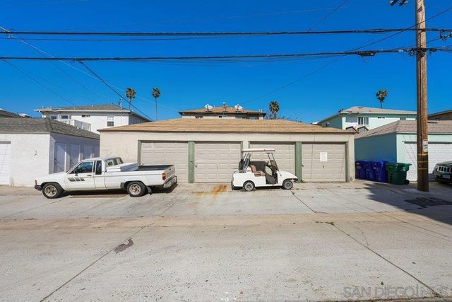 1533 39 Chalcedony St, San Diego, CA 92109