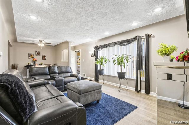 17037 Stricker Avenue, Eastpointe, MI 48021