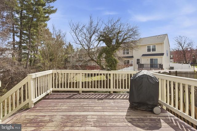 23 RED JONATHAN, Baltimore, MD 21208