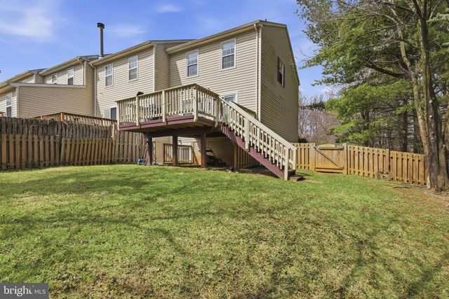 23 RED JONATHAN, Baltimore, MD 21208