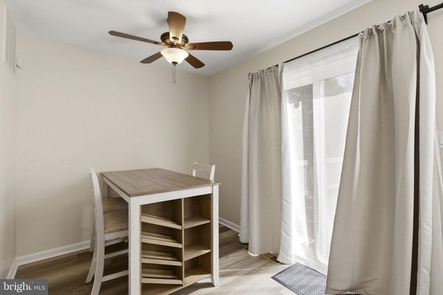 23 RED JONATHAN, Baltimore, MD 21208