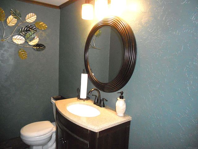 24541 Seaton Circuit E. Drive BLDG 2, UNIT 15., Warren, MI 48091