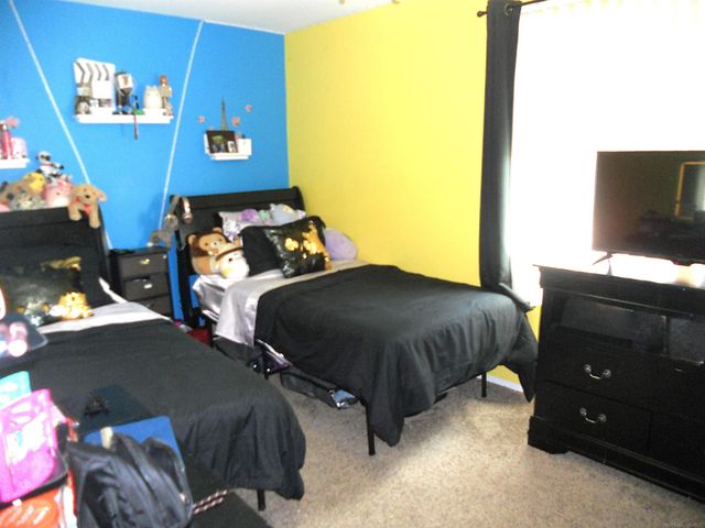 24541 Seaton Circuit E. Drive BLDG 2, UNIT 15., Warren, MI 48091
